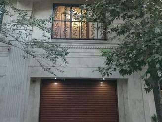 آپارتمان 150 متری غرق در نور