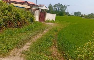 خانه ویلایی نوساز 300 متری