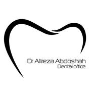 استخدام مسئول پذیرش بیماران مطب دندانپزشکی