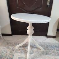 میز تک سفید