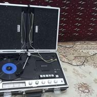 فروش یک دستگاه گرام سه کاره نوستالوژی