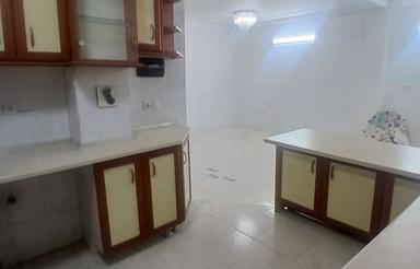 فروش ویلایی دو واحدی با 190 متر زمین کوچه صاحب زمان