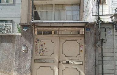 خانه کلنگی در اسلام اباد افسریه