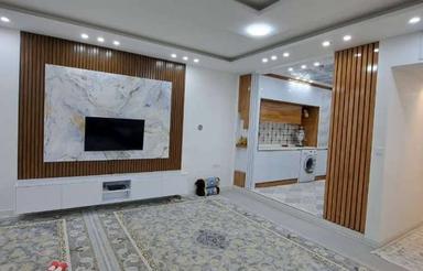 فروش ساختمان دو طبقه که یک طبقه آن به فروش می‌رسد