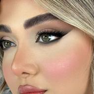 میکاپ وشینیون عروس و مشتری