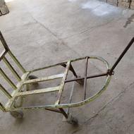 گاری باری چهار چرخ