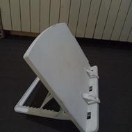 نگهدارنده کتاب