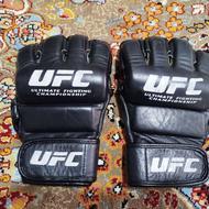 دستکش بوکس UFC اصل در حد نو