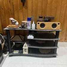 میز تلویزیون شیشه ای