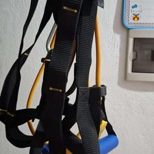 بند trx و کش ورزشی