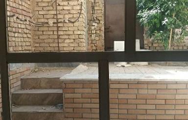 طبقه همکف درب جدا کف سرامیک ودیوارکوب