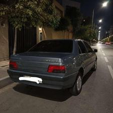 پژو 405 GLX.