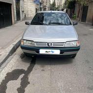 پژو 405 در حد