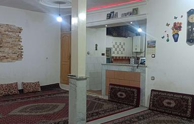 دوطبقه حیاط ماشین رو