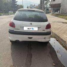 206 اتوماتیک