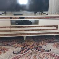 میز تی وی کاملا نونو بدون شکستگی بدون هیچ ایرادی