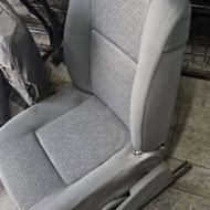 صندلی راننده ال نود