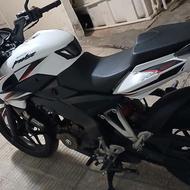 ns200 باجاج