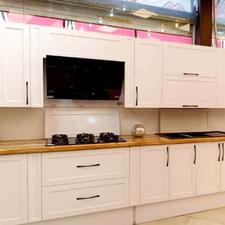 کابینت هایگلاس گلاره