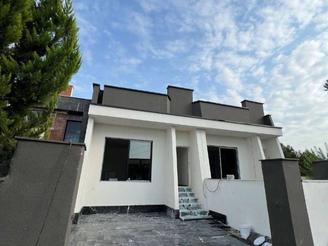 فروش فوری ویلا در بهترین لوکیشن/با ساخت و متریال مهندسی 