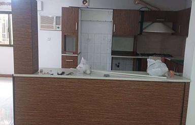 اجاره خانه 105 متر / در گلسرخی/ کوچه پیله ور / با صاحبخانه