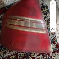 چراغ عقب سمت راننده کامل لیفان 620 فقط طلق مات است سالم