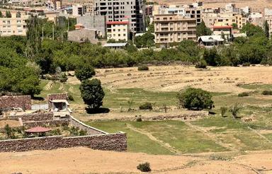 600متر زمین واقع در شهمیرزاد استان سمنان