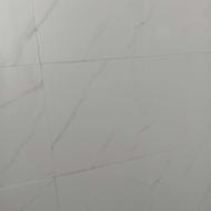 تعدادی کاشی سرامیک
