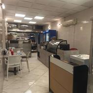 نیروی کار در کافه فود ایتالی
