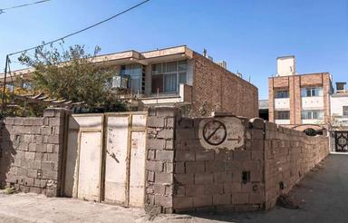 فروش زمین طلق 200 متری خیابان شهید رجایی و جامی