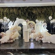 بادکنک آرایی و گل آرایی