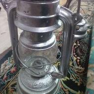 فانوس برای روشنایی قدیمی