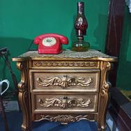 فروش ست تخت خواب دو نفره ،دو عدد بغل تختی ،میز ارایش