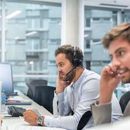 استخدام فروشنده و کارشناس فروش