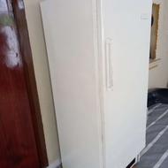 یخچال فروشی
