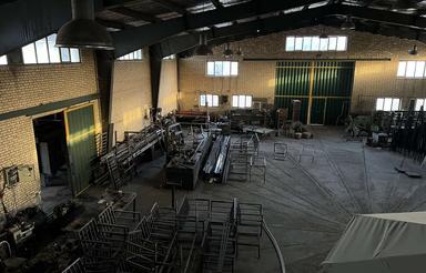 کارخانه صنعتی فلزی با تمام لوازم(خط رنگ)