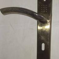 دستگیره درب چوبی