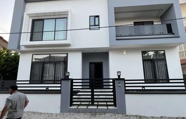فروش ویلا مدرن شهرکی استخردار