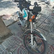 موتور سیکلت تمیز95