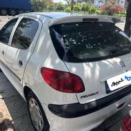 پژو 206 تیپ 5 بدون رنگ کم کار فنی به شرط نقدی یا معاوضه