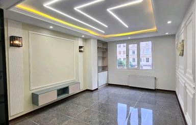 66متر/شیک و نورگیر عالی/پارکینگ/طبقه اول