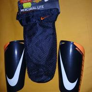 ساقبند ورزشNIKEنواصل+عینک شنافونیکس،speedo+اسکیت رولربلید42