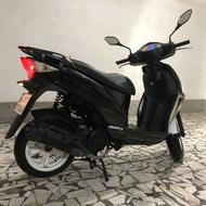 اس وای ام لاکی 125