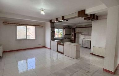 فروش طبقه ی شیک لنگرود خیابان سعدی