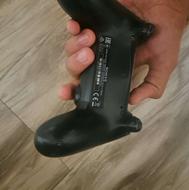 دسته ps4 اصلی کاملا نو و بدون هیچ ایرادی