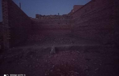 زمین مسکونی به متراژ مغازه 120متر در بستان آباد شهرک صدف
