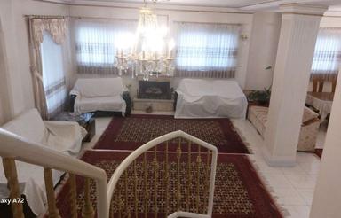 اجاره ویلا  دربست دوبلکس  245 متر در خیابان شریعتی