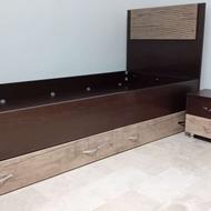 تخت خواب یکنفره