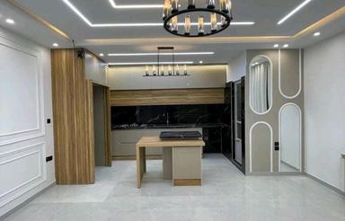 72متری/لوکس و خوش نقشه/بی نظیر درمنطقه/فول امکانات