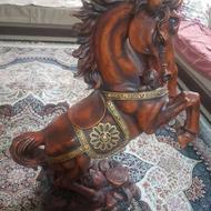 مجسمه اسب توسن خاص و هنری